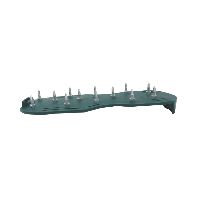 TOPTRADE podošvy s hrotmi, 30 cm, hrot 3 cm 4