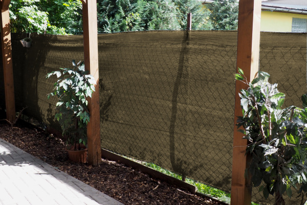 TOPTRADE sieť tieniaca, hnedá, 2 x 10 m, 150 g / m2 2